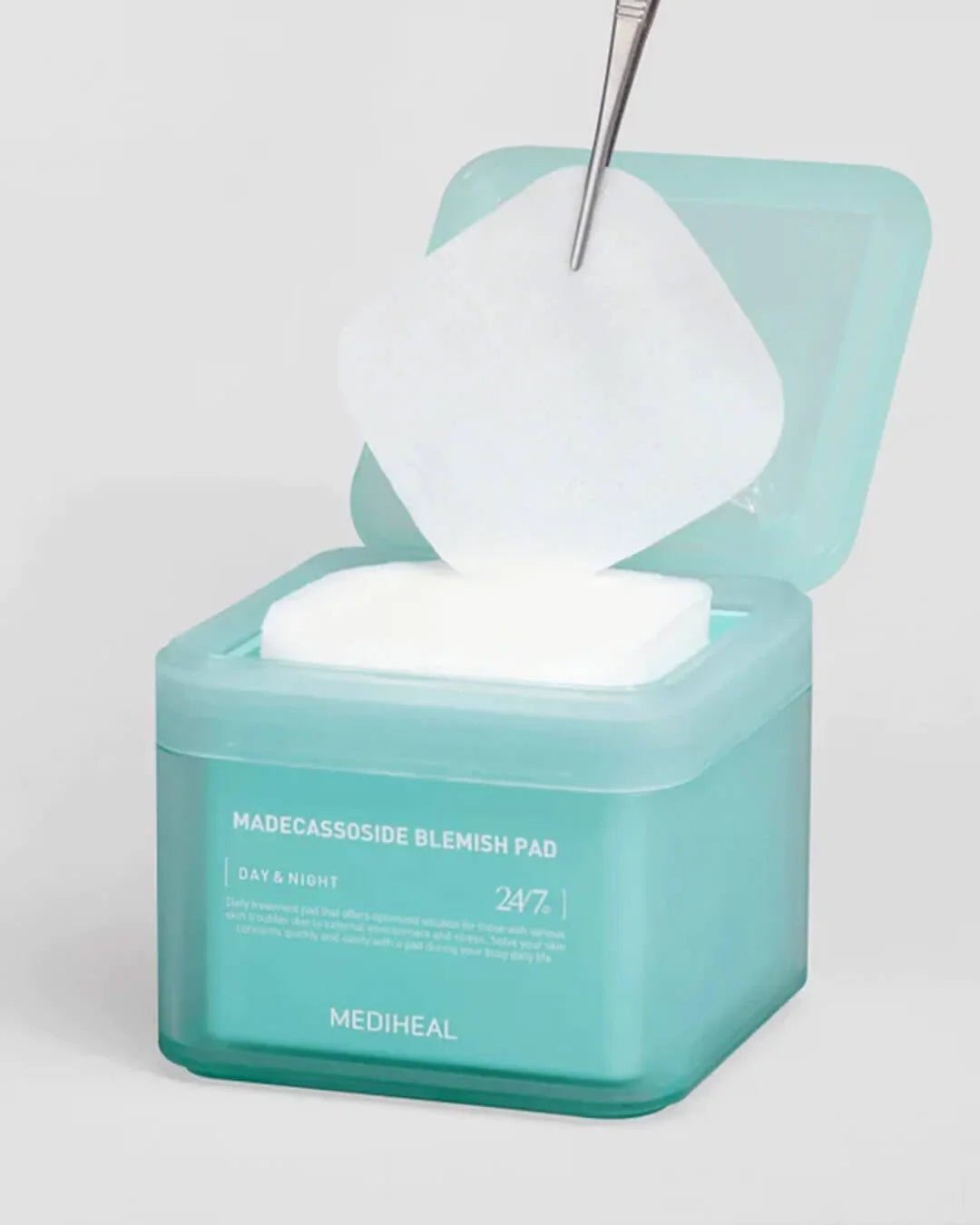 Mediheal Madecassoside Blemish Pad 100pcs – Acne - Fighting & Soothing Pads for Clear, Calm Skin - Korean Beauty KR