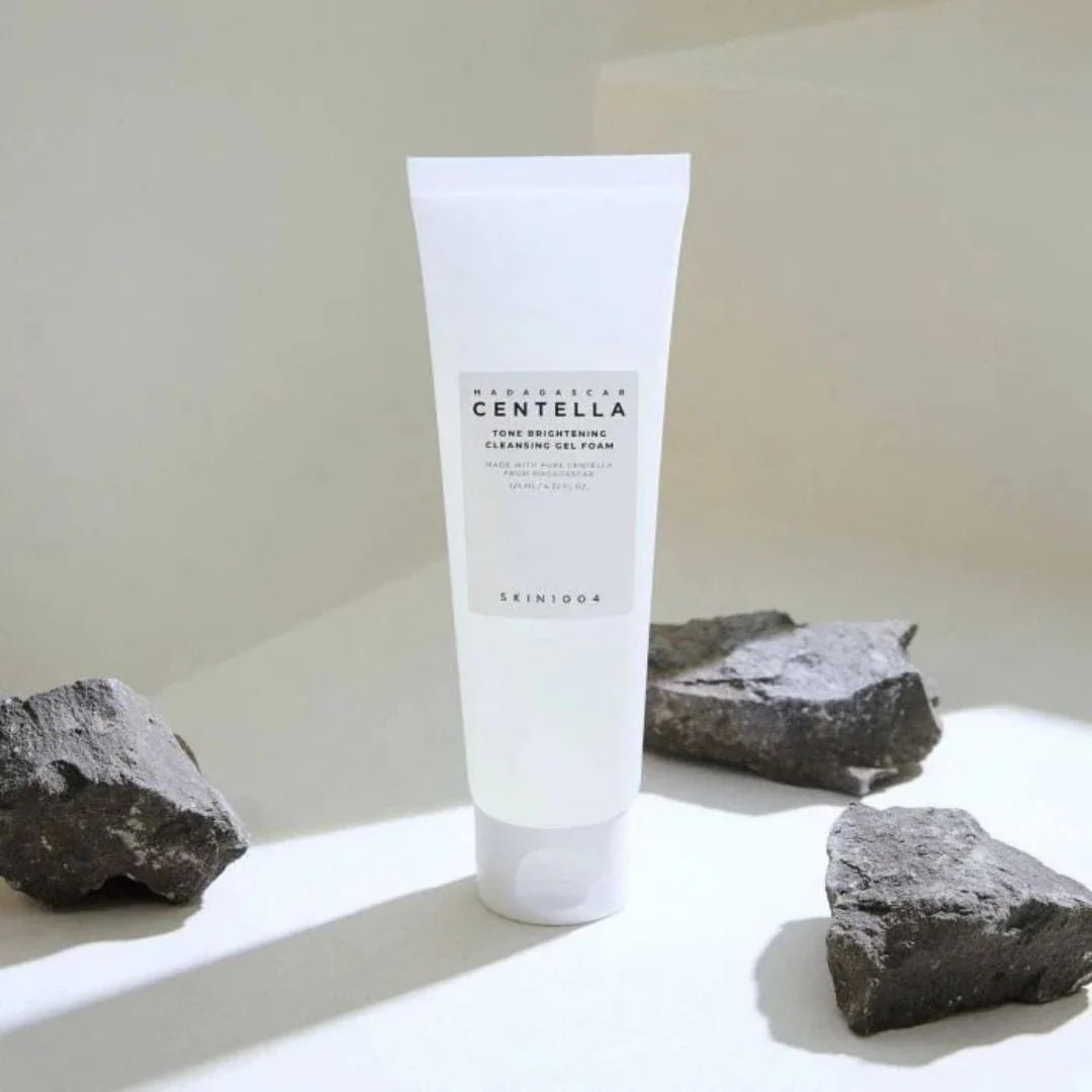 SKIN1004 Madagascar Centella Tone Brightening Cleansing Gel Foam 125ml – Soothing & Brightening Cleanser with Centella Asiatica - Korean Beauty KR