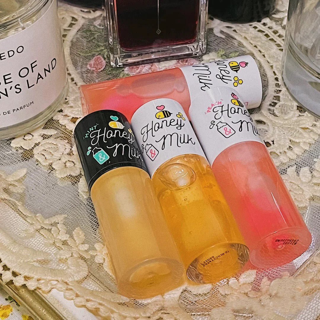 A'pieu Honey & Milk Lip Oil 5g – Nourishing & Hydrating Lip Oil for Soft, Smooth Lips - Korean Beauty KR