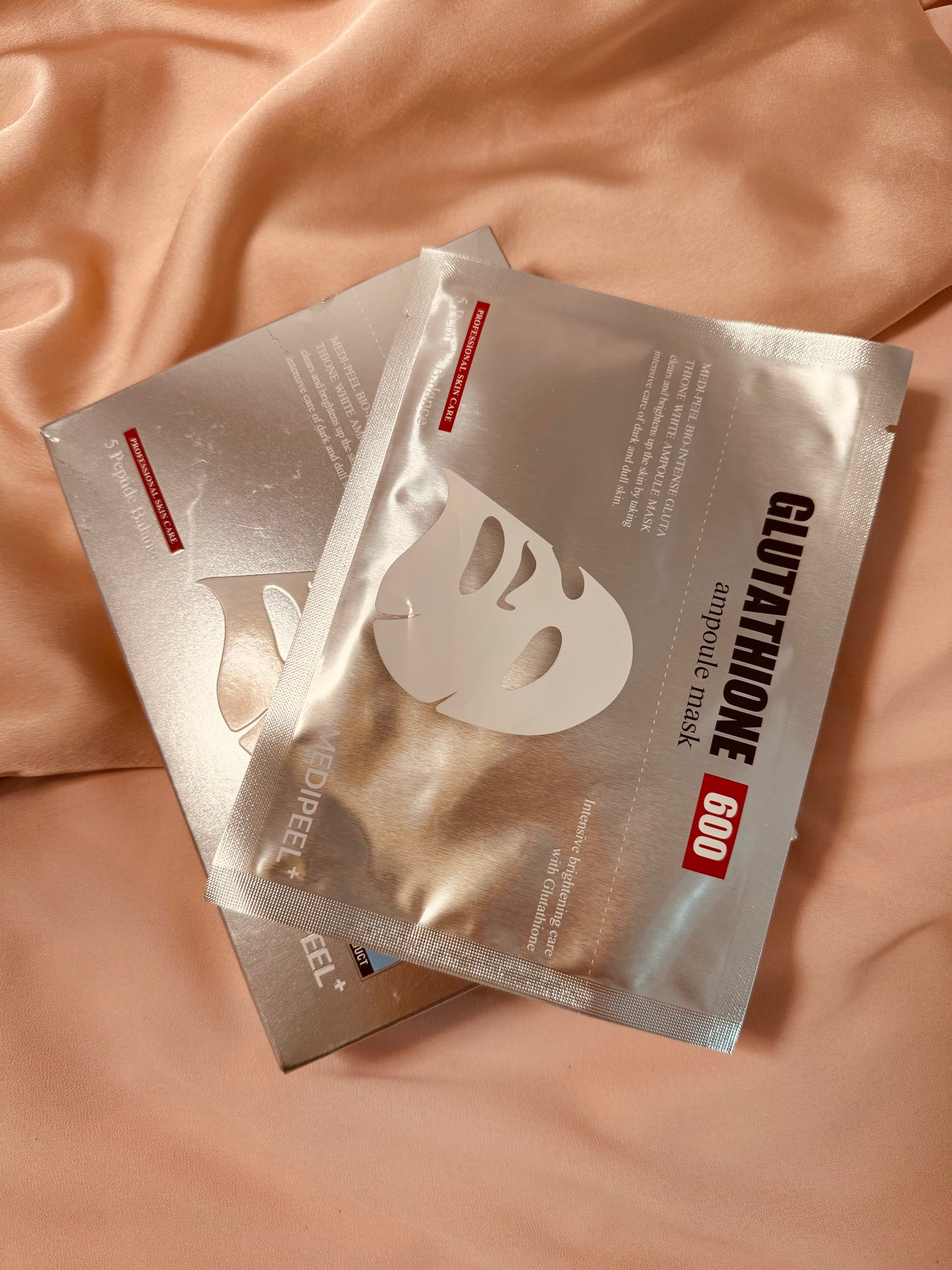 Medi-Peel Bio Intense Glutathione 600 White Ampoule Mask 30ml Brightening & Anti-Aging Mask for Glowing, Even Skin Medi-Peel Bio Intense Glutathione 600 White Ampoule Mask 30ml Brightening & Anti-Aging Mask for Glowing, Even Skin