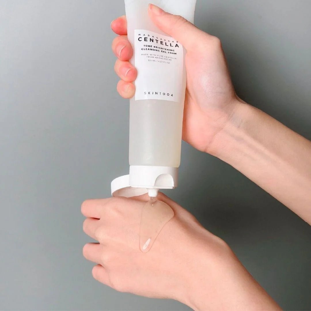 SKIN1004 Madagascar Centella Tone Brightening Cleansing Gel Foam 125ml – Soothing & Brightening Cleanser with Centella Asiatica - Korean Beauty KR