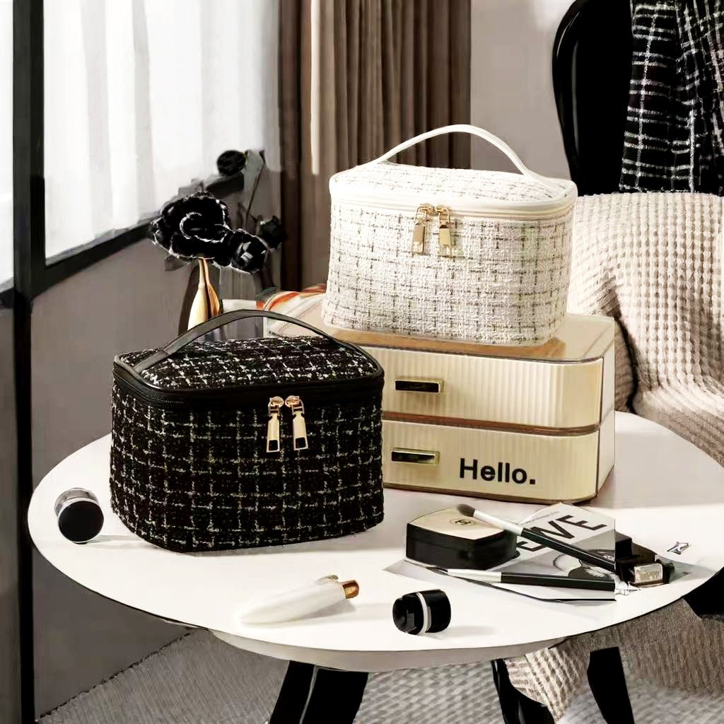 Cosmetic Bag - Elegant & Practical Storage for Your Beauty Essentials - Korean Beauty KR