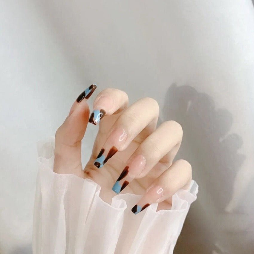 Siren Press on Nails Glue on Kit for Women | Nail Glue & Tools Extra Long Stiletto False Nails, Vampy Black Red Metallic Sharp Tips, Dangerous Glam Nail Art for Night Out CQ