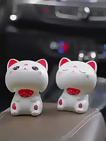 KoreanBeautyKR -Cute Big Head Fortune Cat/Gift